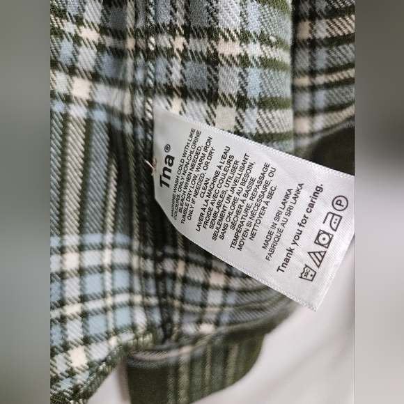 Aritzia Tna Plaid Oversized Shirt - Picture 5 of 5